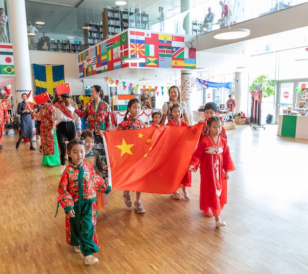 中国文化亮相哥本哈根国际学校国际日活动